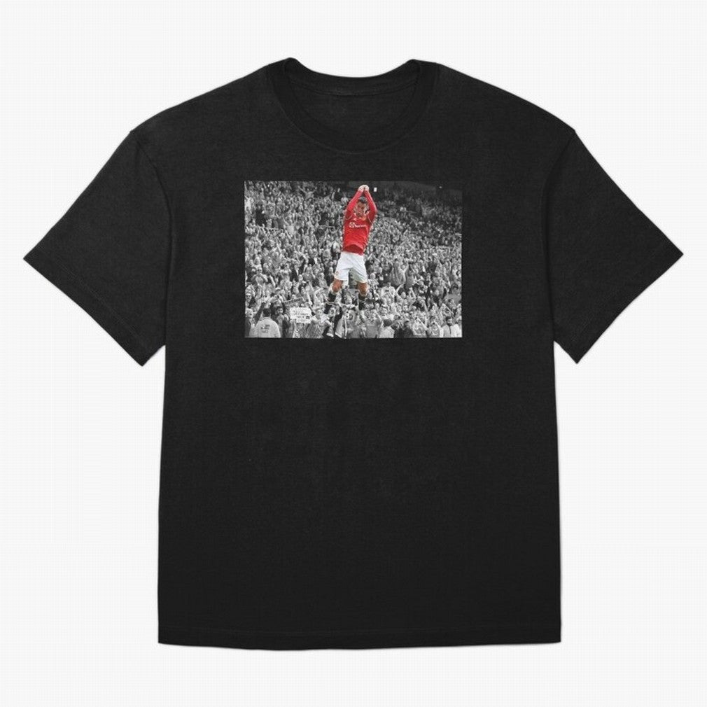 CR7 celebration Oversized T-Shirt Relive FIFA World Cup 2026 USA Canada Mexico Featuring Mbappe, France and Portugal Energy, Football Festival Excitement, Trophy Ambitions, Country Rivalries and Star Player Buzz; Perfect for Supporters Who Want