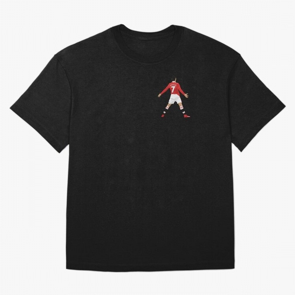 Ronaldo CR7 - Manchester Unided Oversized T-Shirt Celebrate Global Passion for FIFA World Cup 2026 for Fans of CR7 and Messi and Portugal, Spain and Germany, Bringing Sports Nostalgia, International Competition, Famous Players and Unforgettable