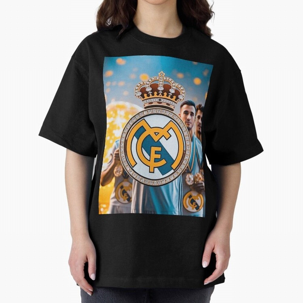 El Medall¨®n Del Real Madrid Oversized T-Shirt Relive Legendary Nights from Match Day Hype around FIFA World Cup 2026, Neymar, Netherlands, Football Festival Excitement, Trophy Ambitions, Country Rivalries and Star Player Buzz; Great for Supporters