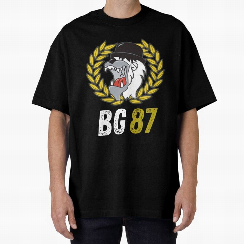 mala suerte 87 (hinchas del lyon) Camiseta esencial Oversized T-Shirt Feel International Energy from Global Football Passion for FIFA World Cup 2026 USA Canada Mexico, Capturing Mbappe, Spain and Netherlands, Champion Mindset, Group Stage Buzz,