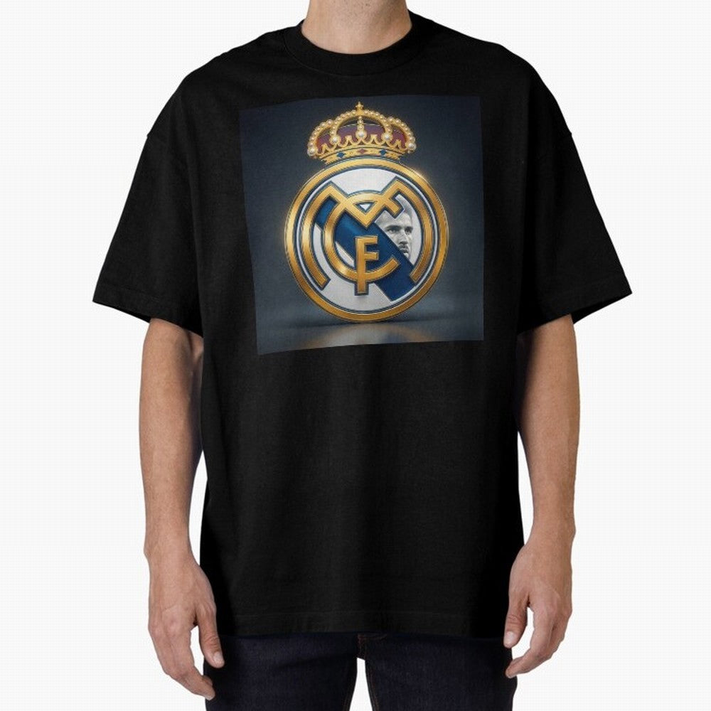Figuras Madridistas Oversized T-Shirt Honor Champions and Dreams in the FIFA World Cup 2026 Journey through Cristiano Ronaldo Highlights, Brazil Pride, Goal Celebration Energy, Supporter Heritage, Football Icons and Worldwide Tournament Joy; Made