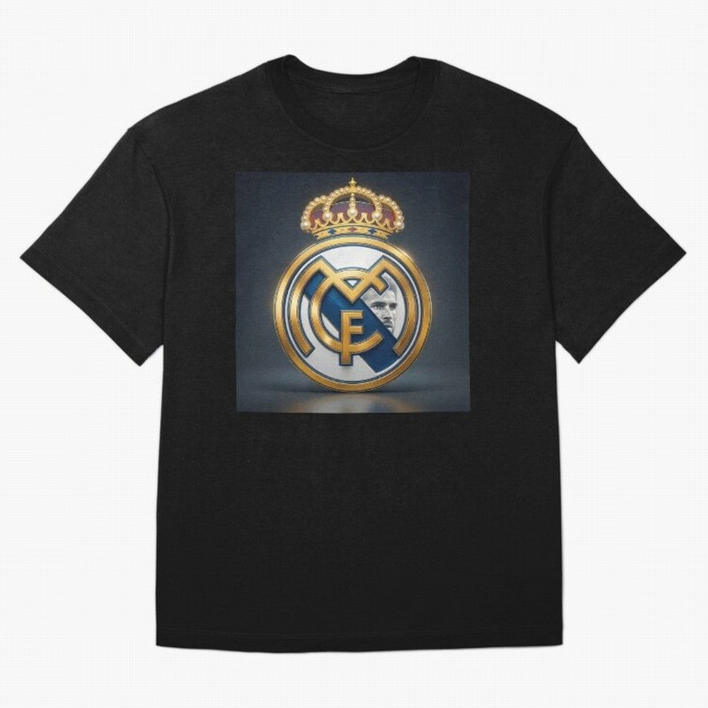 Figuras Madridistas Oversized T-Shirt Honor Champions and Dreams in the FIFA World Cup 2026 Journey through Cristiano Ronaldo Highlights, Brazil Pride, Goal Celebration Energy, Supporter Heritage, Football Icons and Worldwide Tournament Joy; Made