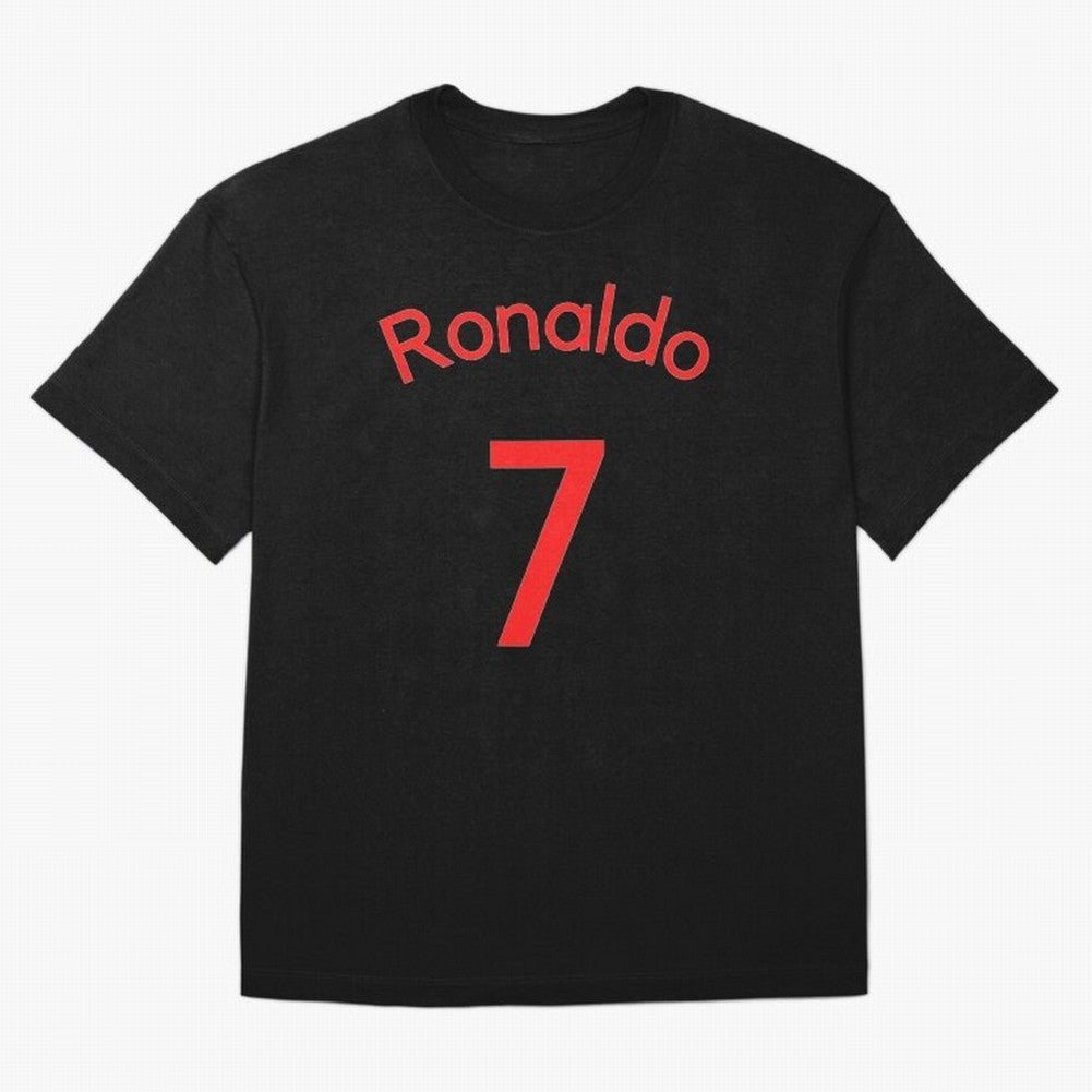 Ronaldo Manchester United Oversized T-Shirt Back Your Heroes with FIFA World Cup 2026 Spirit, Capturing France, Haaland, Match Day Excitement, Supporter Culture, Golden Goals and Global Football Passion; Great for Watch Parties, Sports Bars, Family