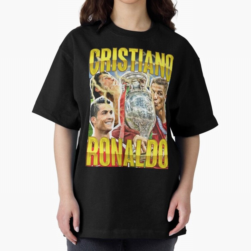 Cristiano Ronaldo Cr7 Siuuu El Bicho Oversized T-Shirt Celebrate Fan Favorites in Match Day Hype around FIFA World Cup 2026, Haaland and Mbappe, Brazil, Sports Nostalgia, International Competition, Famous Players and Unforgettable Victories;