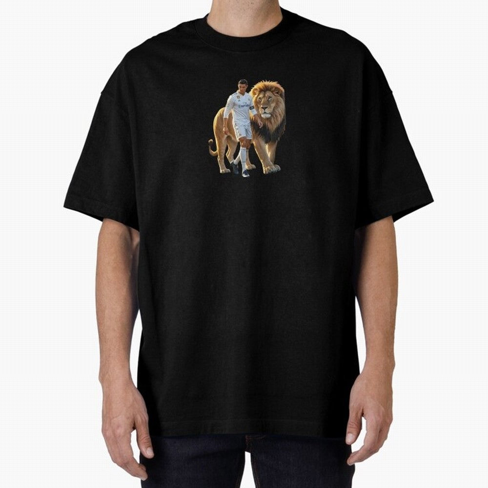 Christiano Ronaldo lion Oversized T-Shirt Join the Global Buzz around Match Day Hype around FIFA World Cup 2026 Group Stage, Haaland, England, Vintage Soccer Flavor, Modern Football Stars, National Flags and Final Night Emotion; Ideal for