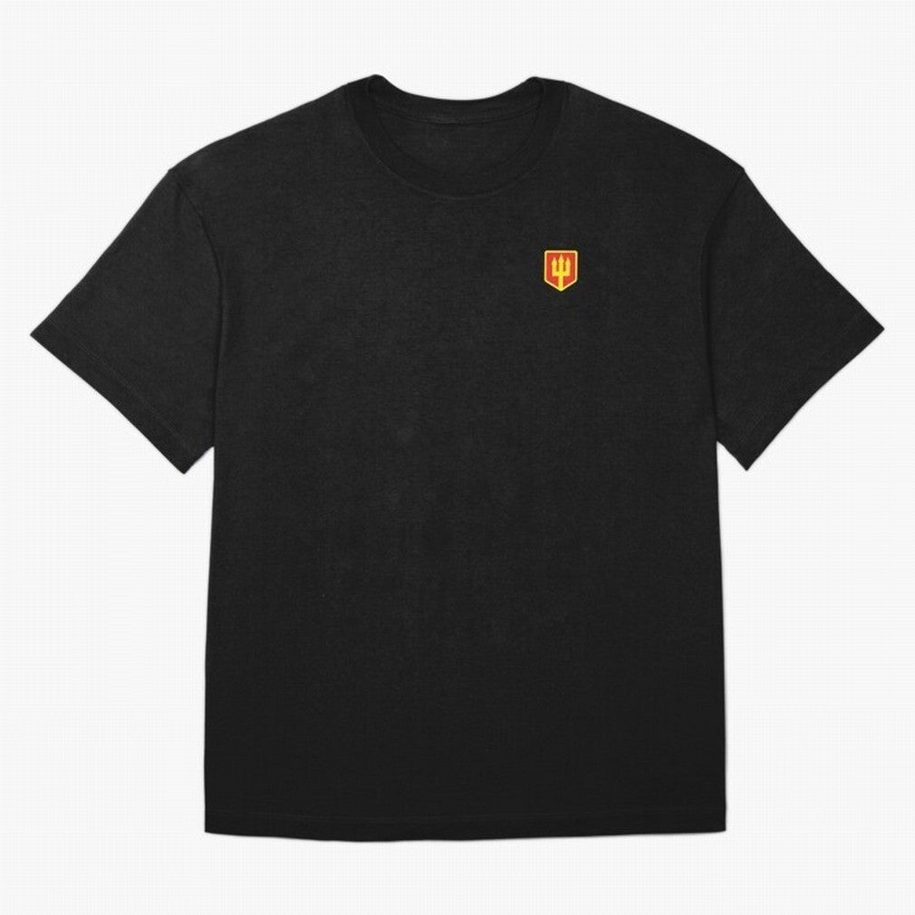 Manchester United Minimal Badge Oversized T-Shirt Capture Stadium Memories from the FIFA World Cup 2026 Group Stage Journey through Mbappe Highlights, Brazil, Portugal and Argentina Pride, Football Festival Excitement, Trophy Ambitions, Country