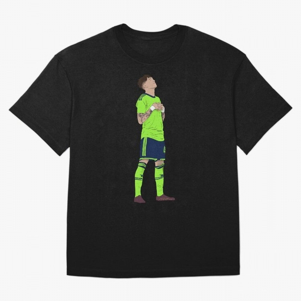Alejandro Garnacho Ronaldo Peace Goal Celebration Oversized T-Shirt Honor Football Greatness during FIFA World Cup 2026 USA Canada Mexico with Messi, CR7 and Mbappe, Argentina, France and Brazil Energy, Championship Spirit, Famous Goals, Roaring