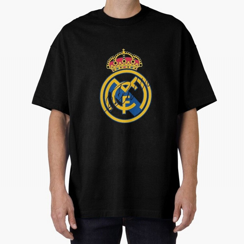 Real Madrid C.F. crest with Cristiano Ronaldo's autograph Oversized T-Shirt Experience the Global Stage of FIFA World Cup 2026 Group Stage for Fans of Messi and Cristiano Ronaldo and England, Bringing Vintage Soccer Flavor, Modern Football Stars,