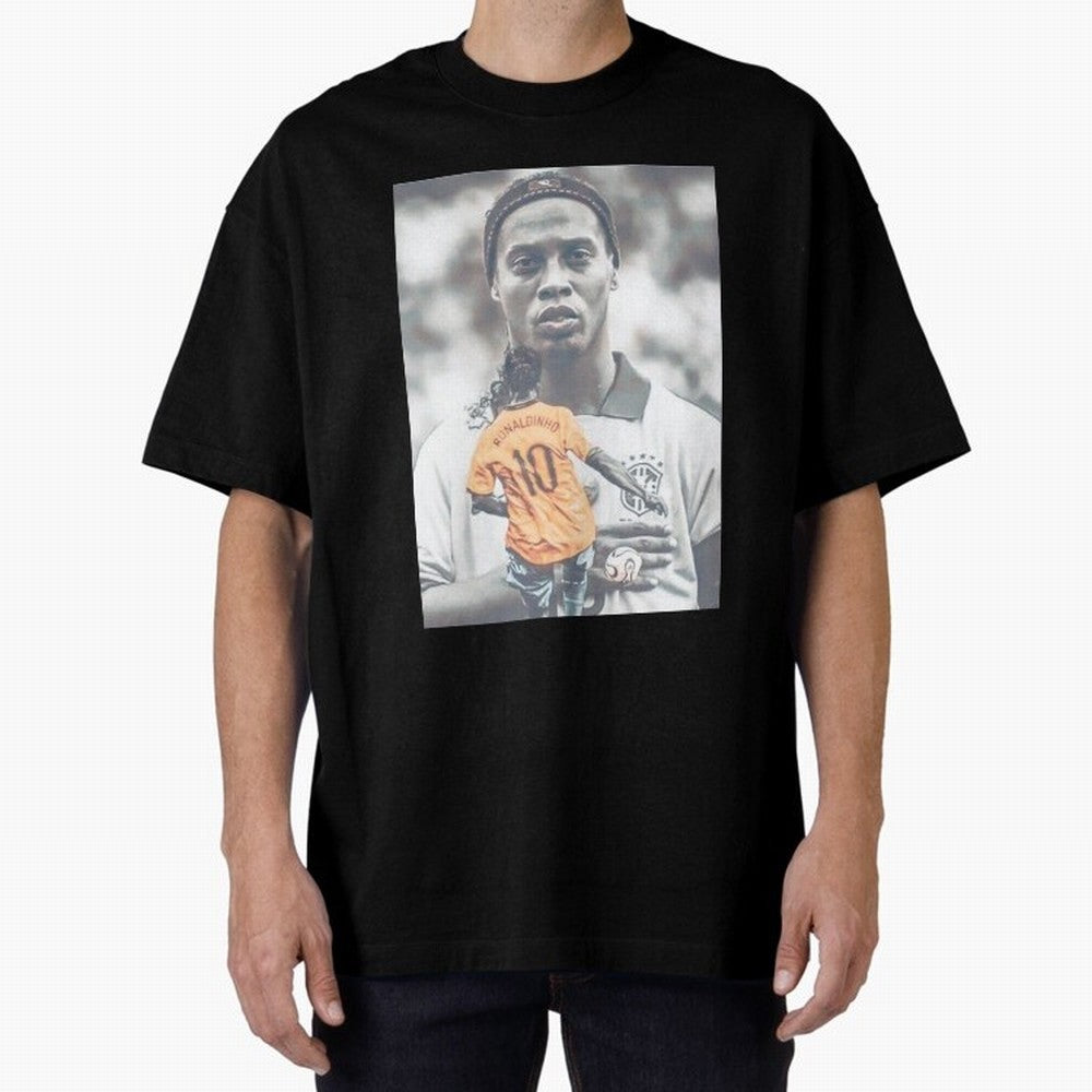 Wallpaper Ronaldinho Illustration Oversized T-Shirt Bring Stadium Energy to FIFA World Cup 2026 Spirit, Highlighting Argentina, CR7 and Messi, Game Day Rituals, Football Legends, Country Pride and the Road to the Final; Great for Supporters Who