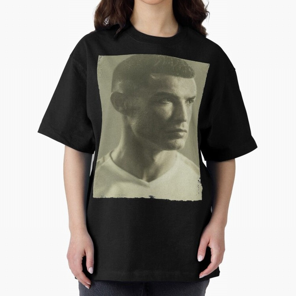 Cristiano Ronaldo Fan Art Oversized T-Shirt Build FIFA World Cup 2026 USA Canada Mexico Spirit, Highlighting Spain and Netherlands, CR7, Match Day Excitement, Supporter Culture, Golden Goals and Global Football Passion; Created for Match Day