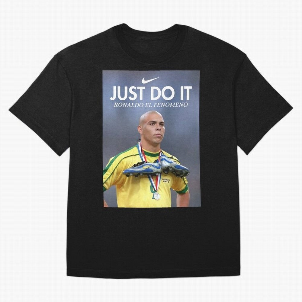 Ronaldo Fenomeno, Ronaldo Nazario Poster, Vintage Sports Decor, Living Room Decor For Walls, Sports Bedroom Decor, Game Room Decor, R9 Oversized T-Shirt Celebrate Fan Culture around the FIFA World Cup 2026 Group Stage Journey through Haaland and