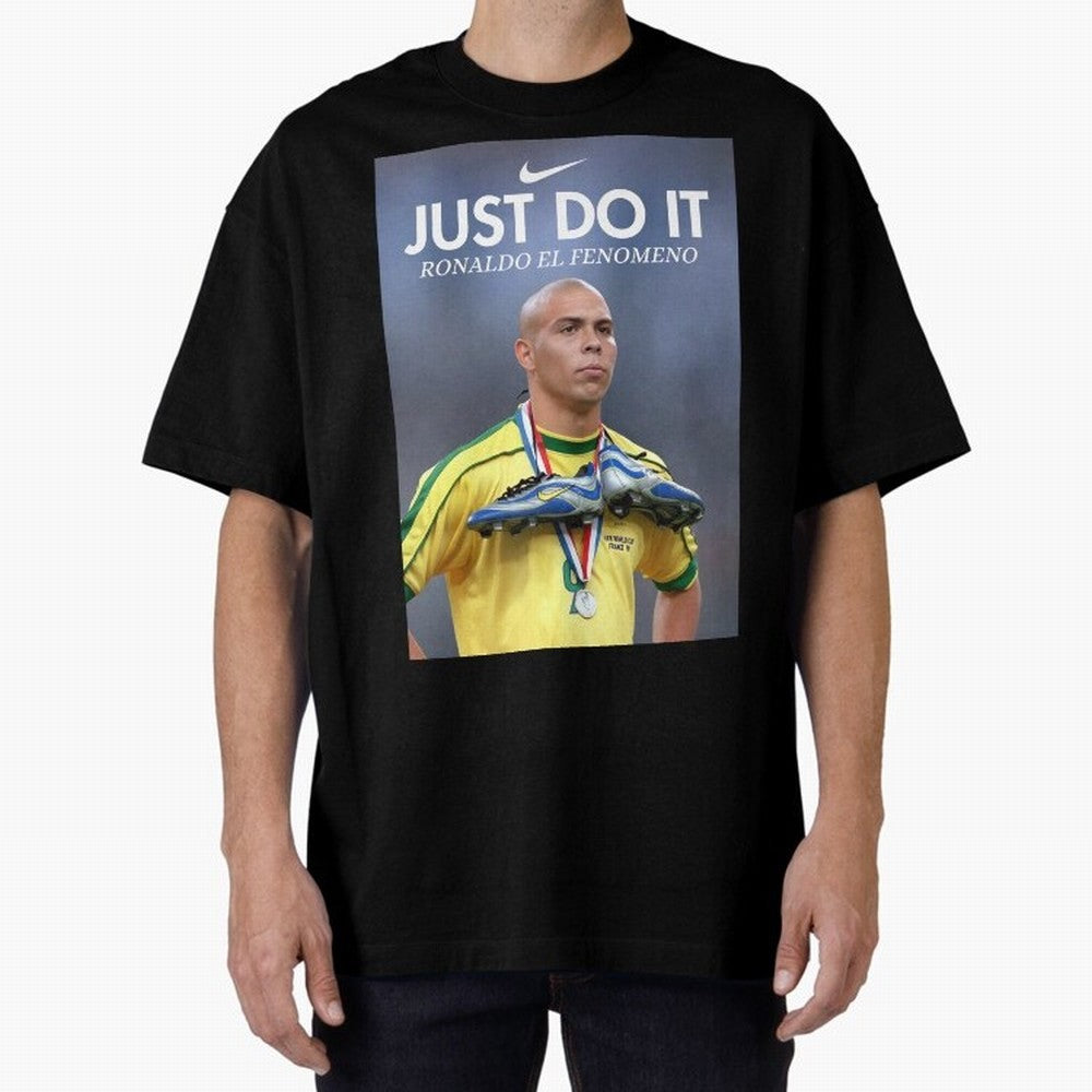 Ronaldo Fenomeno, Ronaldo Nazario Poster, Vintage Sports Decor, Living Room Decor For Walls, Sports Bedroom Decor, Game Room Decor, R9 Oversized T-Shirt Celebrate Fan Culture around the FIFA World Cup 2026 Group Stage Journey through Haaland and