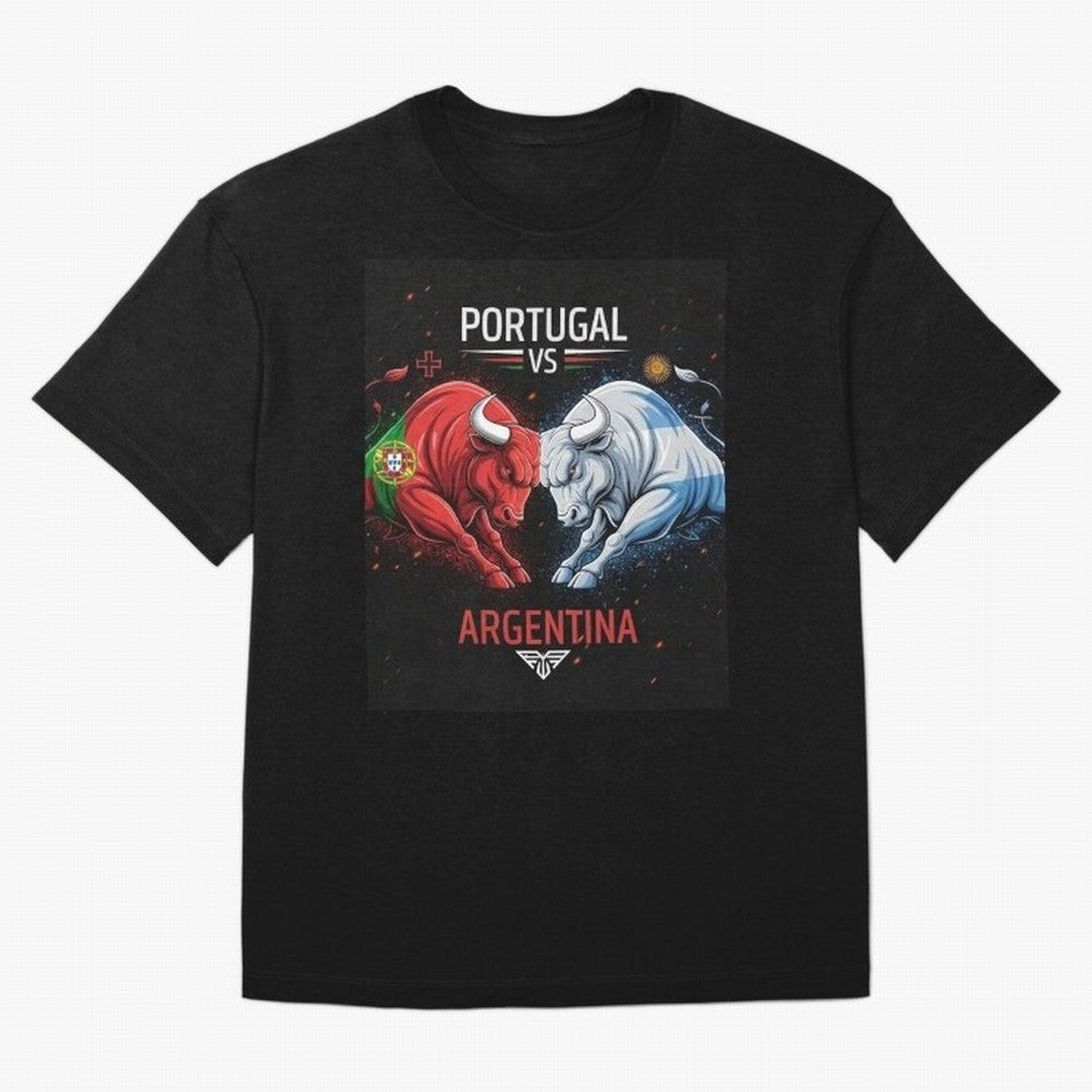 Messi vs Ronaldo Oversized T-Shirt Support Your Favorite Stars during FIFA World Cup 2026 for Fans of Cristiano Ronaldo and Netherlands, Bringing Sports Nostalgia, International Competition, Famous Players and Unforgettable Victories; Ideal for