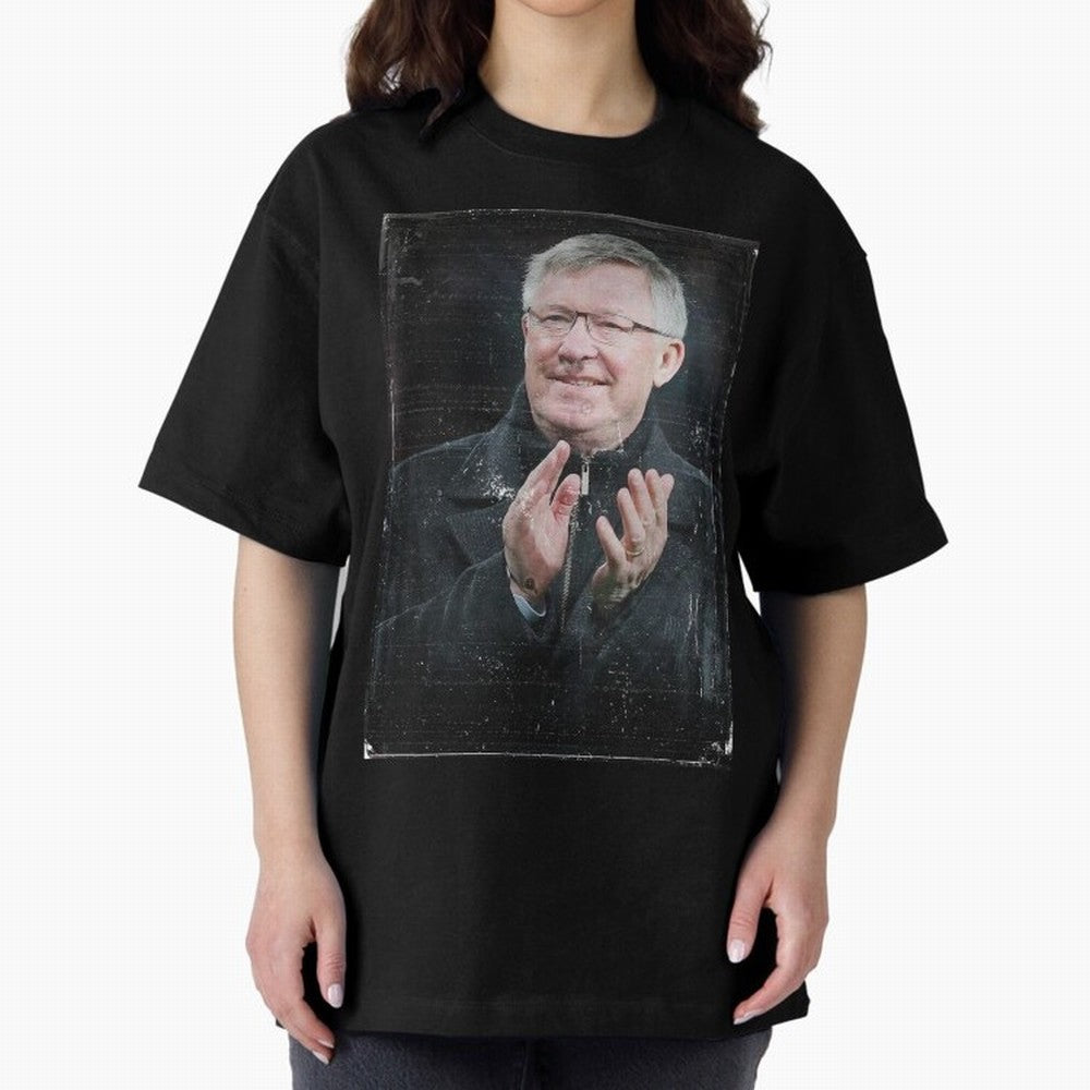Sir Alex Ferguson Oversized T-Shirt Cheer for Global Football Passion for FIFA World Cup 2026, Highlighting Messi, Neymar and Mbappe, England and Germany, Championship Spirit, Famous Goals, Roaring Crowds and International Football Unity; Made for