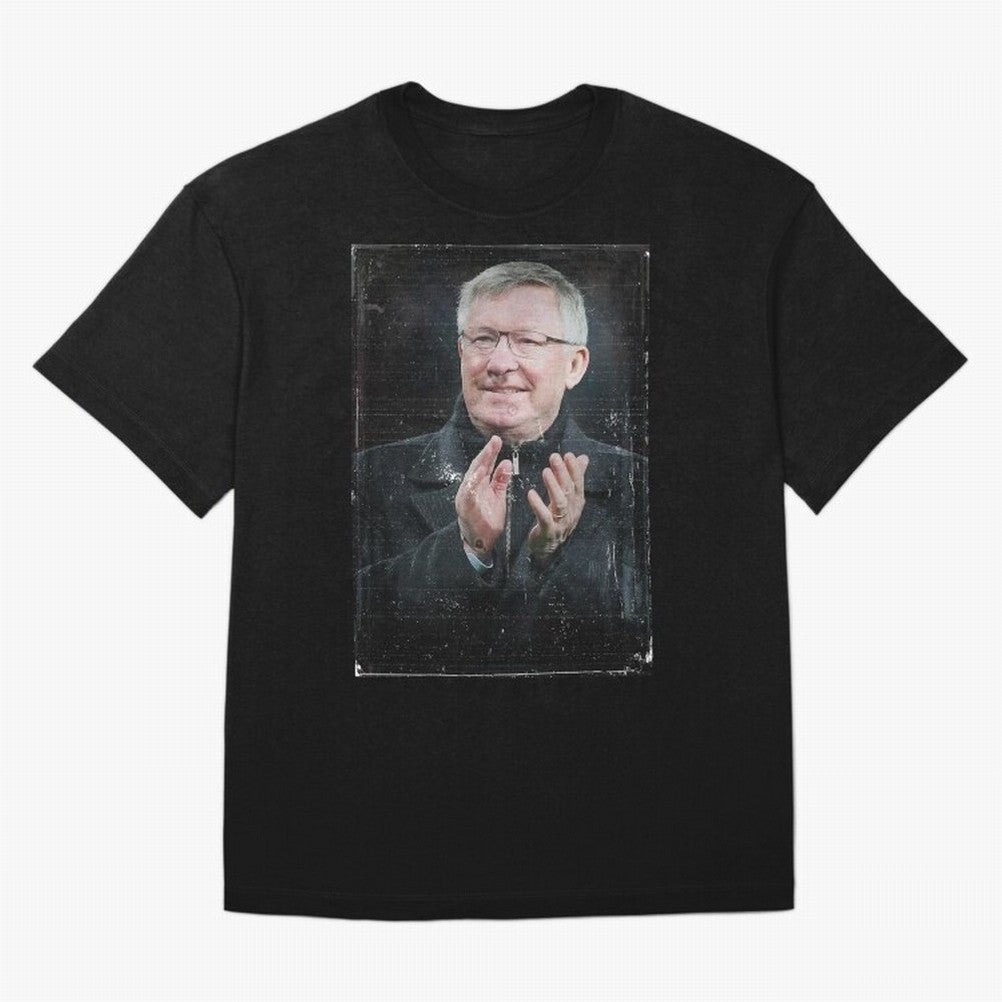 Sir Alex Ferguson Oversized T-Shirt Cheer for Global Football Passion for FIFA World Cup 2026, Highlighting Messi, Neymar and Mbappe, England and Germany, Championship Spirit, Famous Goals, Roaring Crowds and International Football Unity; Made for