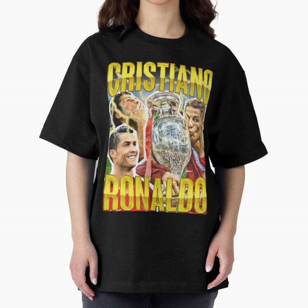 Ronaldo Siuuu Celebration Silhouette Design For Football Fans, Gift For Soccer Enthusiasts Oversized T-Shirt Capture Stadium Memories from Match Day Hype around FIFA World Cup 2026 USA Canada Mexico, Haaland and Mbappe, Argentina, France and