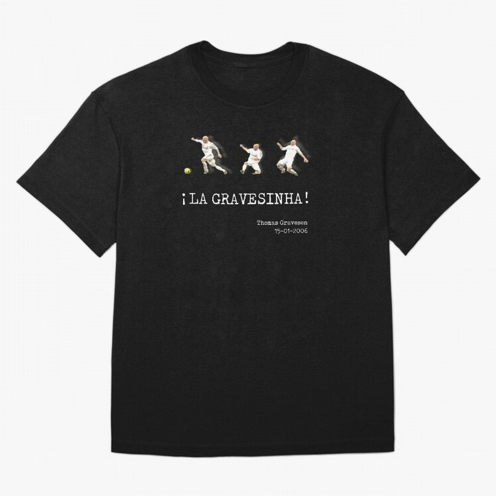 ?La Gravesinha! Oversized T-Shirt Follow the Final Road of the FIFA World Cup 2026 Group Stage Journey through Mbappe Highlights, England and Germany Pride, Classic Soccer Heritage, Championship Pressure, Fan Loyalty and International Pride; Built