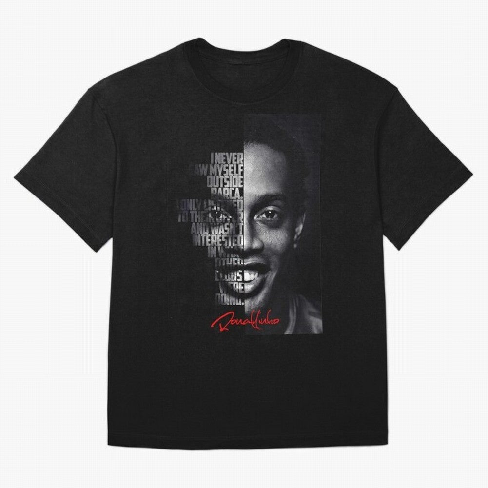 Black and white Ronaldinho quote. Oversized T-Shirt Bring Trophy Dreams to FIFA World Cup 2026 Group Stage Made for Neymar, France Energy, Champion Mindset, Group Stage Buzz, Knockout Tension and Passionate Fan Culture; Ideal for Passionate Fans