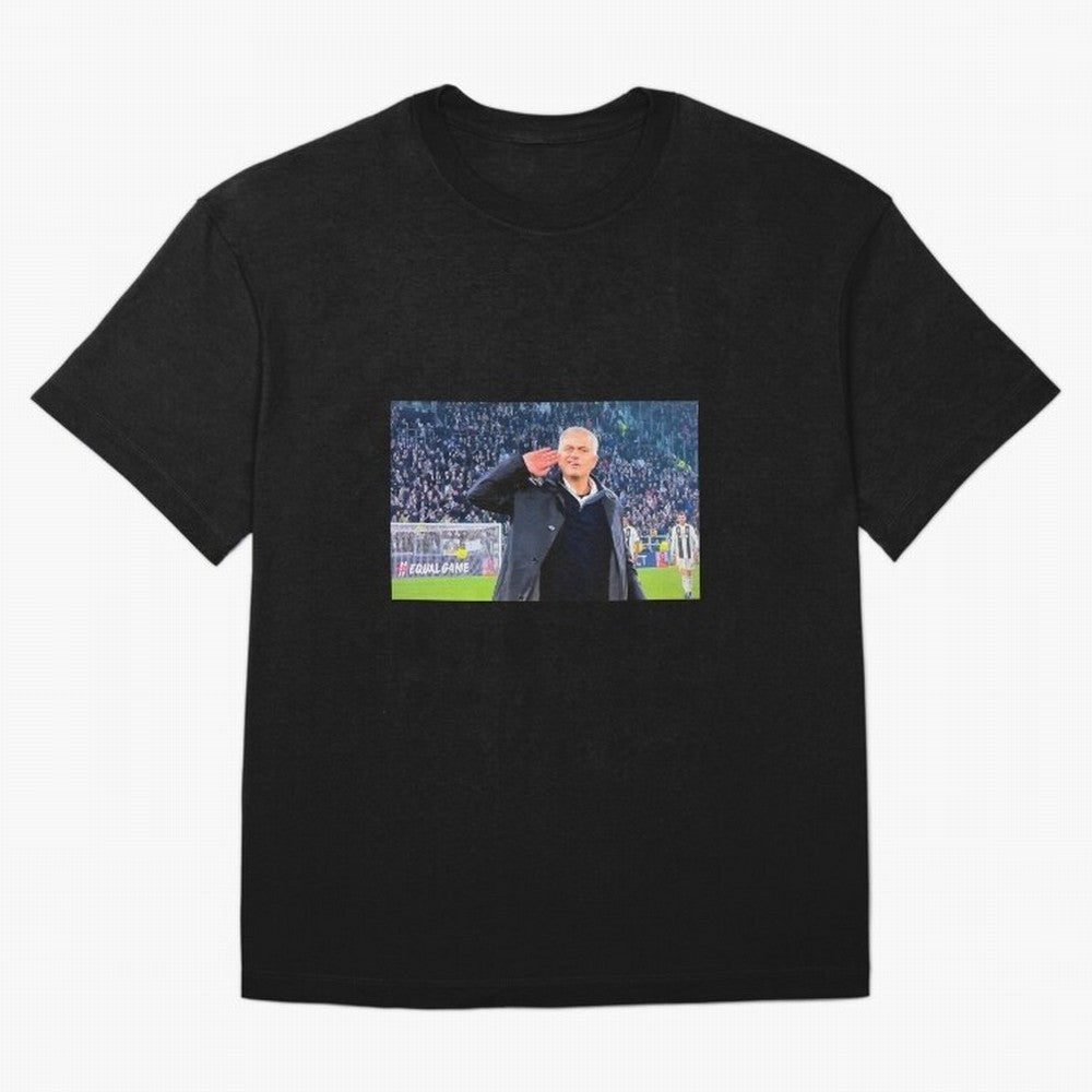 Mourinho VS Juventus Oversized T-Shirt Honor the FIFA World Cup 2026 Journey through Messi Highlights, Brazil Pride, Football History, Final Match Energy, Crowd Noise and Once in a Lifetime Moments; Built for Supporters Chasing Trophy Dreams, Final