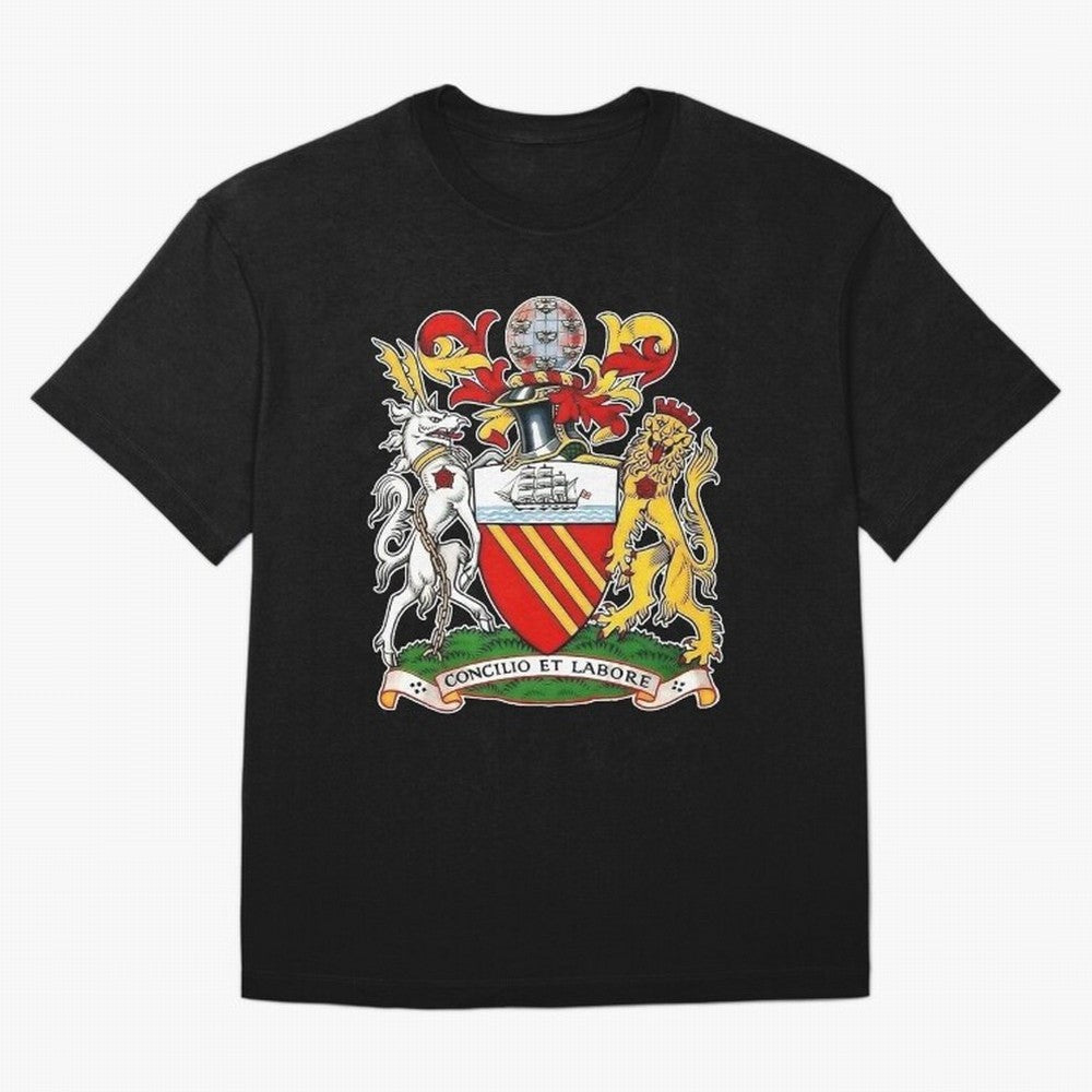 1902 -1960 The First UNITED Crest Large Oversized T-Shirt Celebrate the Next Chapter of FIFA World Cup 2026 for Fans of Haaland and France and Portugal, Bringing Retro Football Energy, Iconic Rivalries, Trophy Chase Drama and Stadium Atmosphere;