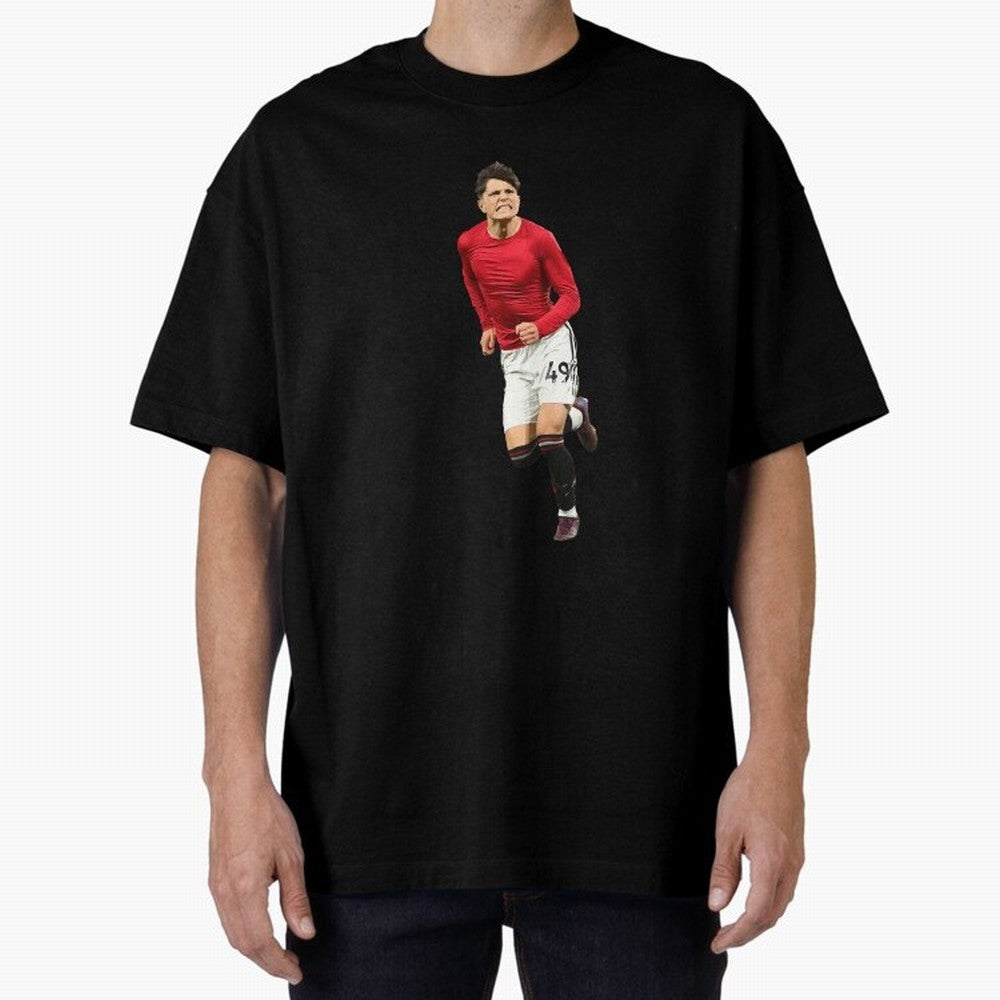 Alejandro Garnacho celebration Oversized T-Shirt Celebrate Classic Football Spirit in FIFA World Cup 2026 Group Stage Spirit, Featuring England, Haaland, Tournament Hype, Historic Matchups, Family Viewing Parties and Global Sports Pride; Ideal for