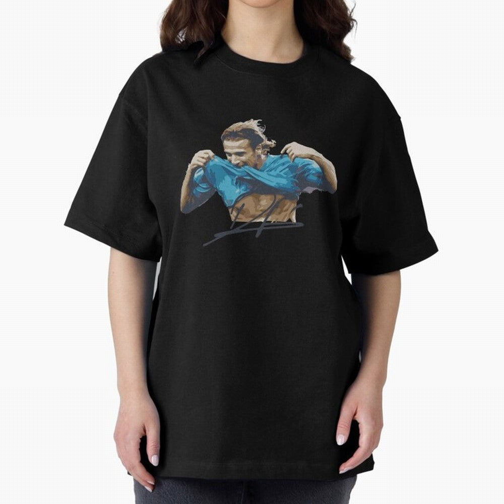 Diego Forlan Football Legends Oversized T-Shirt Celebrate Football Heritage in Global Football Passion for FIFA World Cup 2026 Group Stage, Celebrating Haaland and Mbappe, England, France and Netherlands, Vintage Soccer Flavor, Modern Football