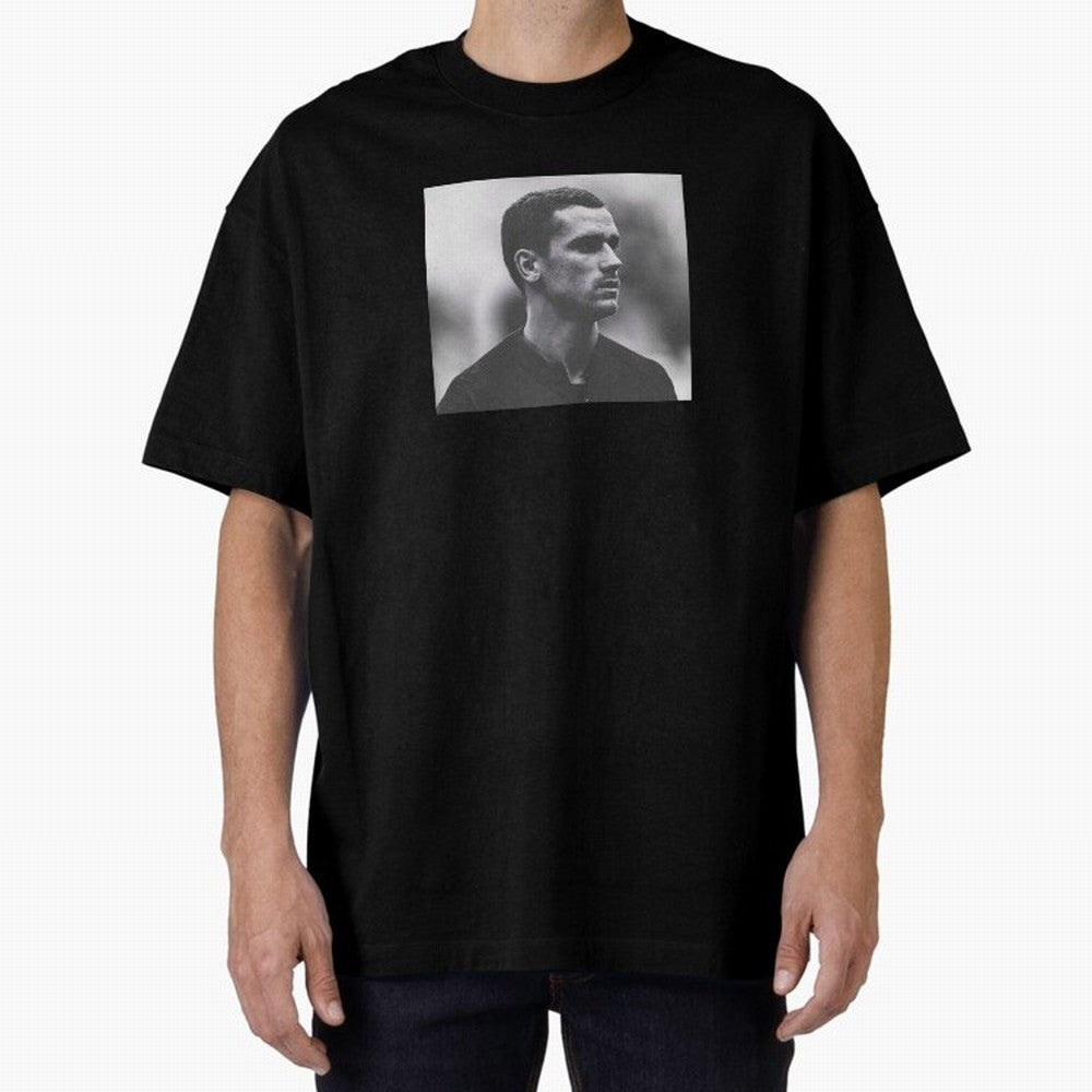 Antoine Griezmann Oversized T-Shirt Feel the Roar of Match Day Hype around FIFA World Cup 2026 Group Stage, CR7, France and Portugal, Stadium Memories, Football Loyalty, International Chants and Championship Tradition; Perfect for Supporters Who
